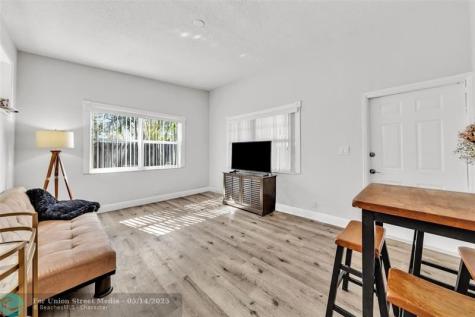 805 NE 17th Avenue Fort Lauderdale FL 33304