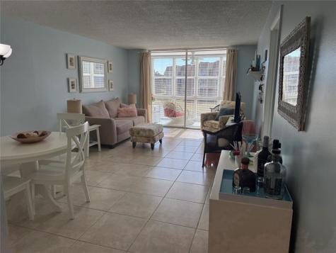 2761 N Pine Island Road Sunrise FL 33322