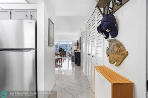 3051 NW 46th Avenue Lauderdale Lakes FL 33313