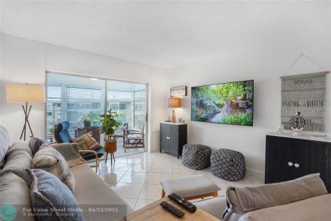 3051 NW 46th Avenue Lauderdale Lakes FL 33313