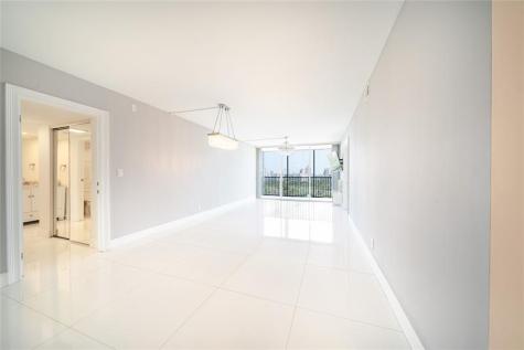 20379 W Country Club Drive Aventura FL 33180