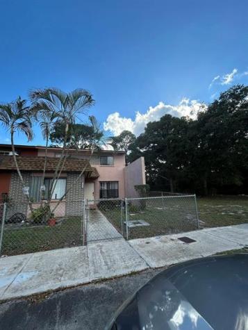21016 NW 39th Avenue Miami Gardens FL 33055