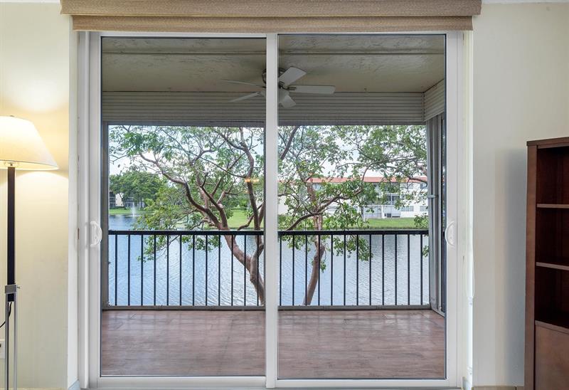 8971 S Hollybrook Boulevard Pembroke Pines FL 33025