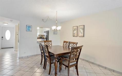 8971 S Hollybrook Boulevard Pembroke Pines FL 33025