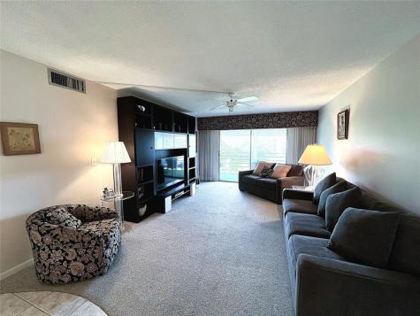 2902 Victoria Circle Coconut Creek FL 33066