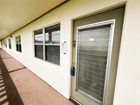 2902 Victoria Circle Coconut Creek FL 33066