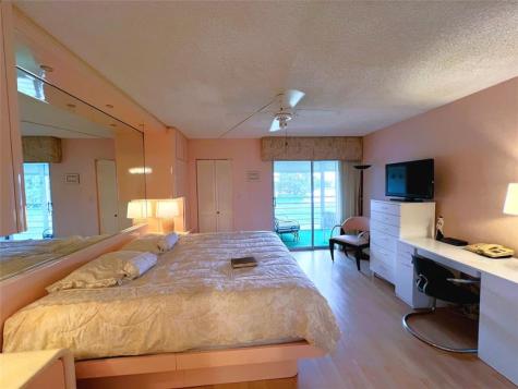 2902 Victoria Circle Coconut Creek FL 33066