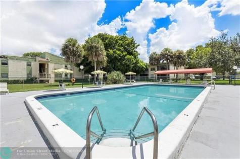 4276 NW 89th Avenue Coral Springs FL 33065