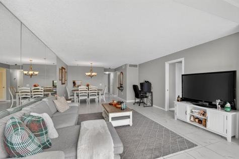 4272 Deste Court Lake Worth FL 33467