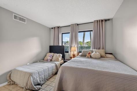 4272 Deste Court Lake Worth FL 33467