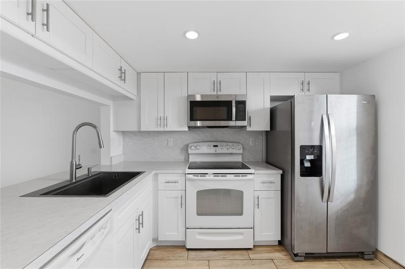 2748 NW 104th Avenue Sunrise FL 33322