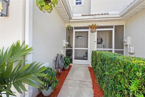 8135 Bellagio Lane Boynton Beach FL 33472
