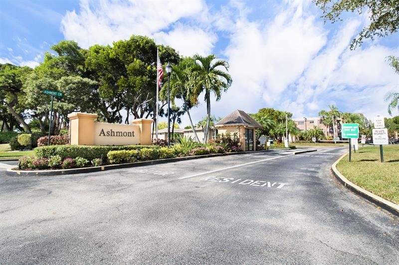 7194 Ashmont Circle Fort Lauderdale FL 33321