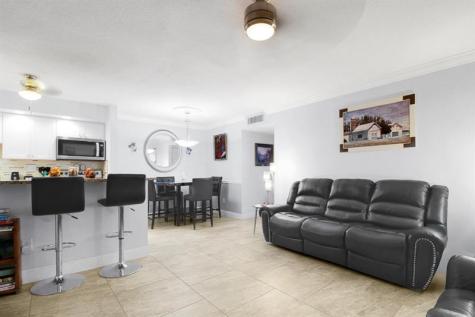7194 Ashmont Circle Fort Lauderdale FL 33321