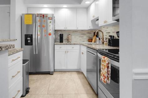 7194 Ashmont Circle Fort Lauderdale FL 33321
