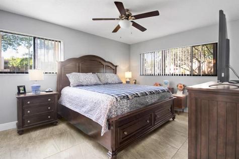 7194 Ashmont Circle Fort Lauderdale FL 33321