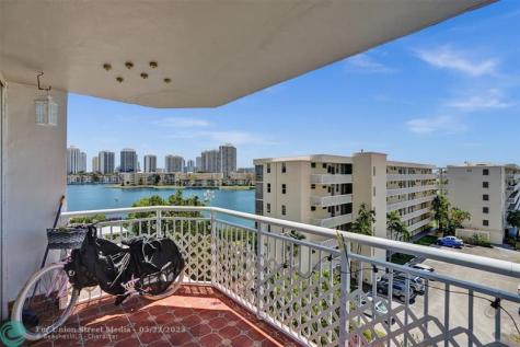 18041 SE Biscayne Boulevard Aventura FL 33160