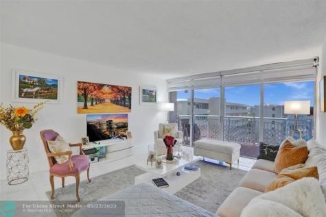 18041 SE Biscayne Boulevard Aventura FL 33160