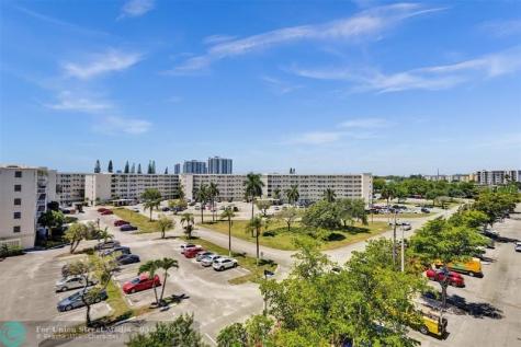 18041 SE Biscayne Boulevard Aventura FL 33160