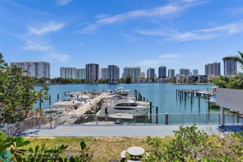 18041 SE Biscayne Boulevard Aventura FL 33160