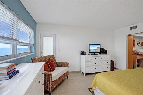 4636 El Mar Drive Lauderdale By The Sea FL 33308