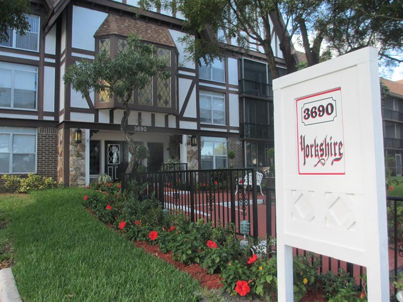 3690 Inverrary Drive Lauderhill FL 33319