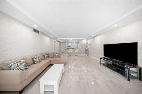 2615 NE 3rd Court Boynton Beach FL 33435