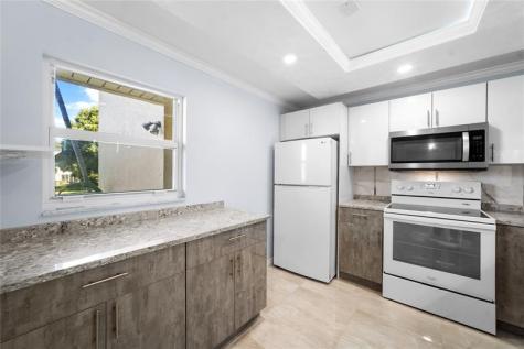 2615 NE 3rd Court Boynton Beach FL 33435