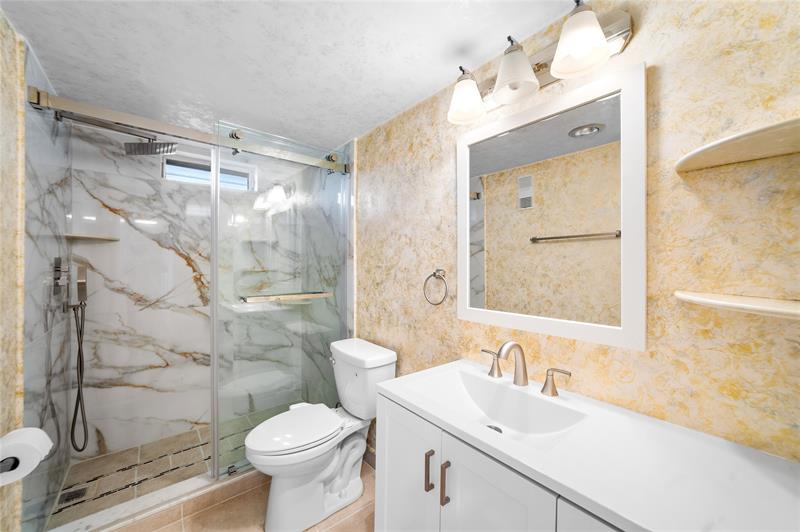 2615 NE 3rd Court Boynton Beach FL 33435