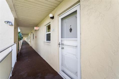 2615 NE 3rd Court Boynton Beach FL 33435