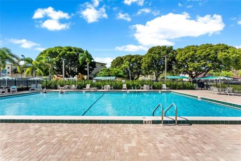 2615 NE 3rd Court Boynton Beach FL 33435