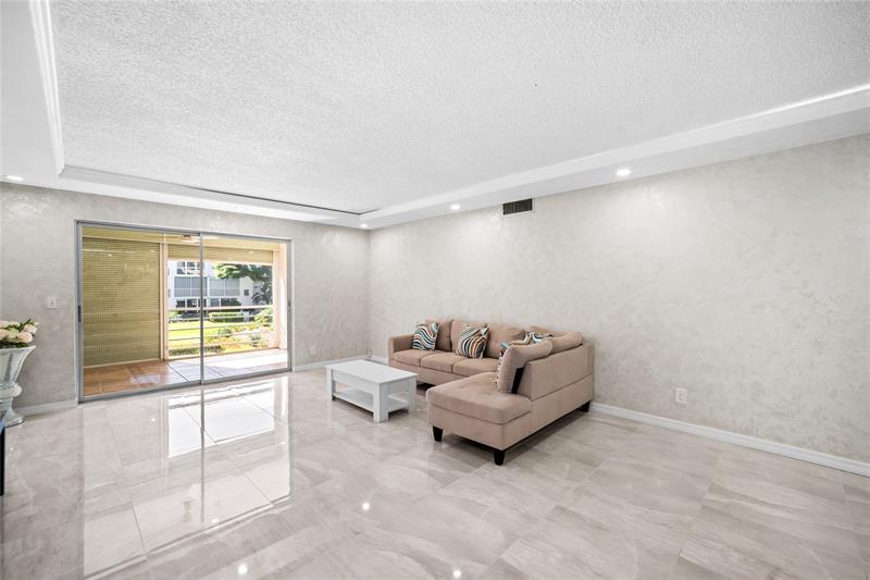 2615 NE 3rd Court Boynton Beach FL 33435