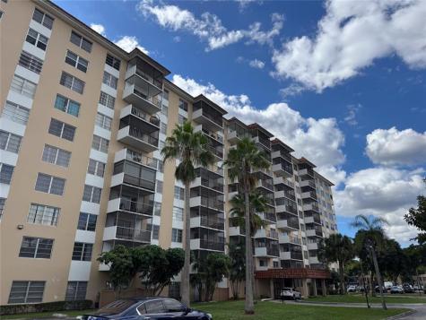 4174 Inverrary Drive Lauderhill FL 33319