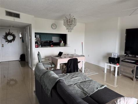 4174 Inverrary Drive Lauderhill FL 33319