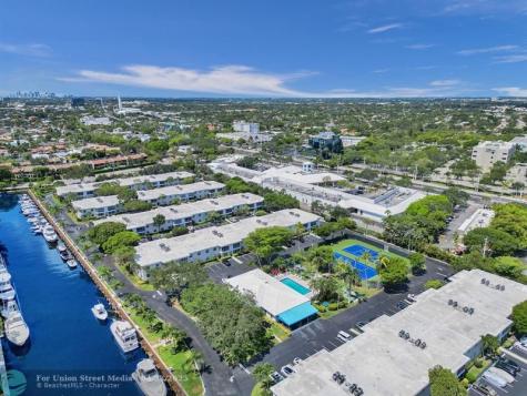 6249 Bay Club Drive Fort Lauderdale FL 33308