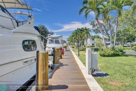 6249 Bay Club Drive Fort Lauderdale FL 33308