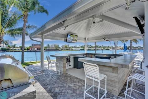 6249 Bay Club Drive Fort Lauderdale FL 33308
