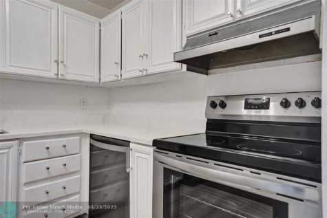 6249 Bay Club Drive Fort Lauderdale FL 33308