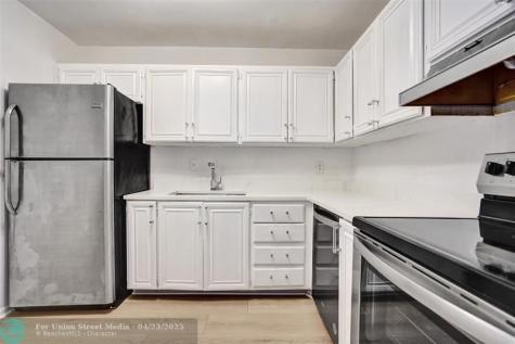 6249 Bay Club Drive Fort Lauderdale FL 33308