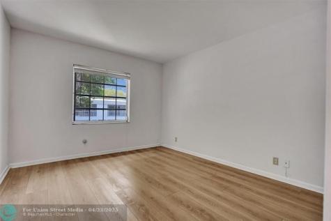 6249 Bay Club Drive Fort Lauderdale FL 33308