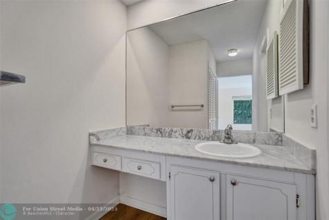 6249 Bay Club Drive Fort Lauderdale FL 33308