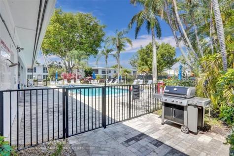 6249 Bay Club Drive Fort Lauderdale FL 33308