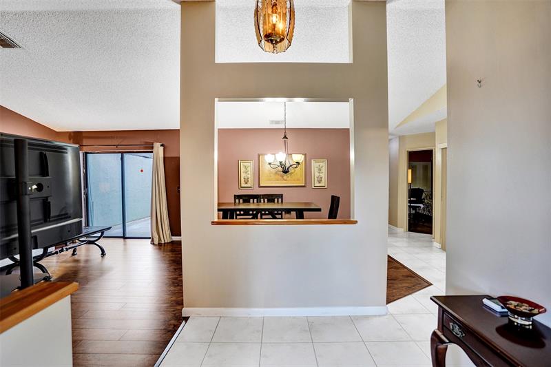 9132 SW 20th Street Boca Raton FL 33428