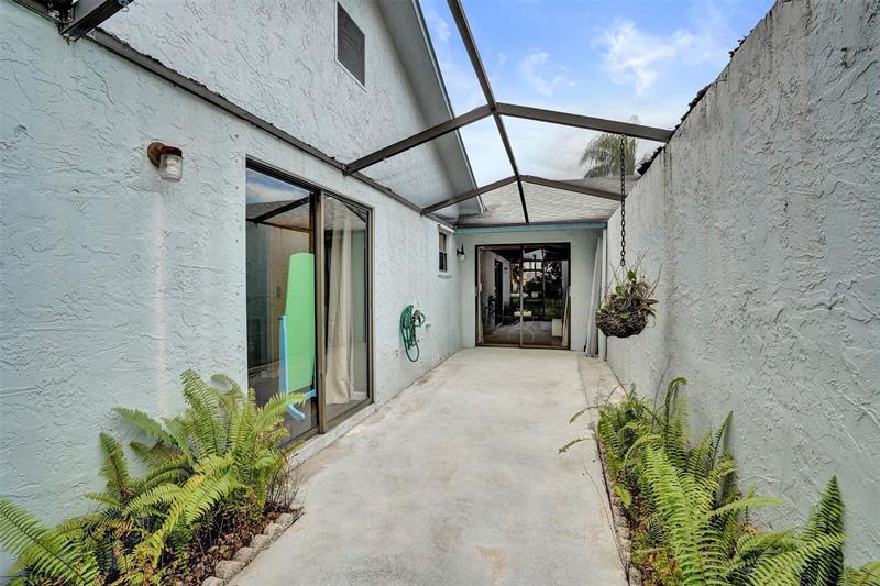 9132 SW 20th Street Boca Raton FL 33428