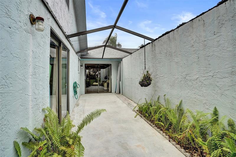 9132 SW 20th Street Boca Raton FL 33428