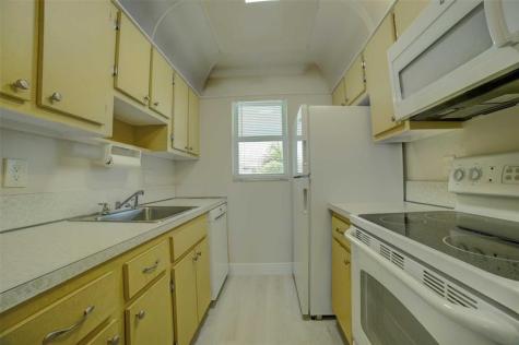 1802 Ocean Drive Boynton Beach FL 33426