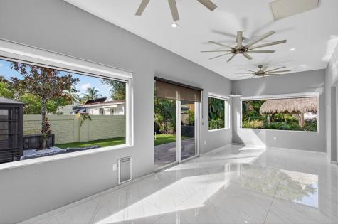 69 S Cortez Drive Margate FL 33068