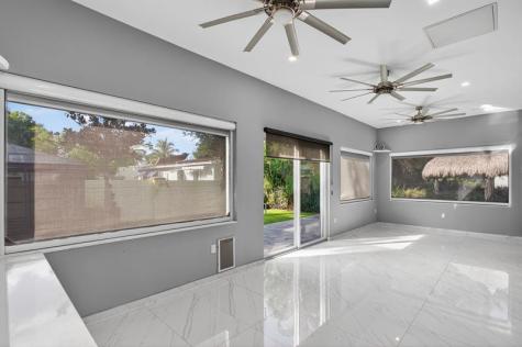 69 S Cortez Drive Margate FL 33068