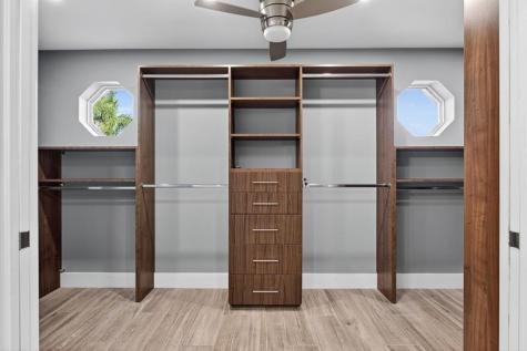 69 S Cortez Drive Margate FL 33068