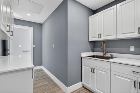 69 S Cortez Drive Margate FL 33068